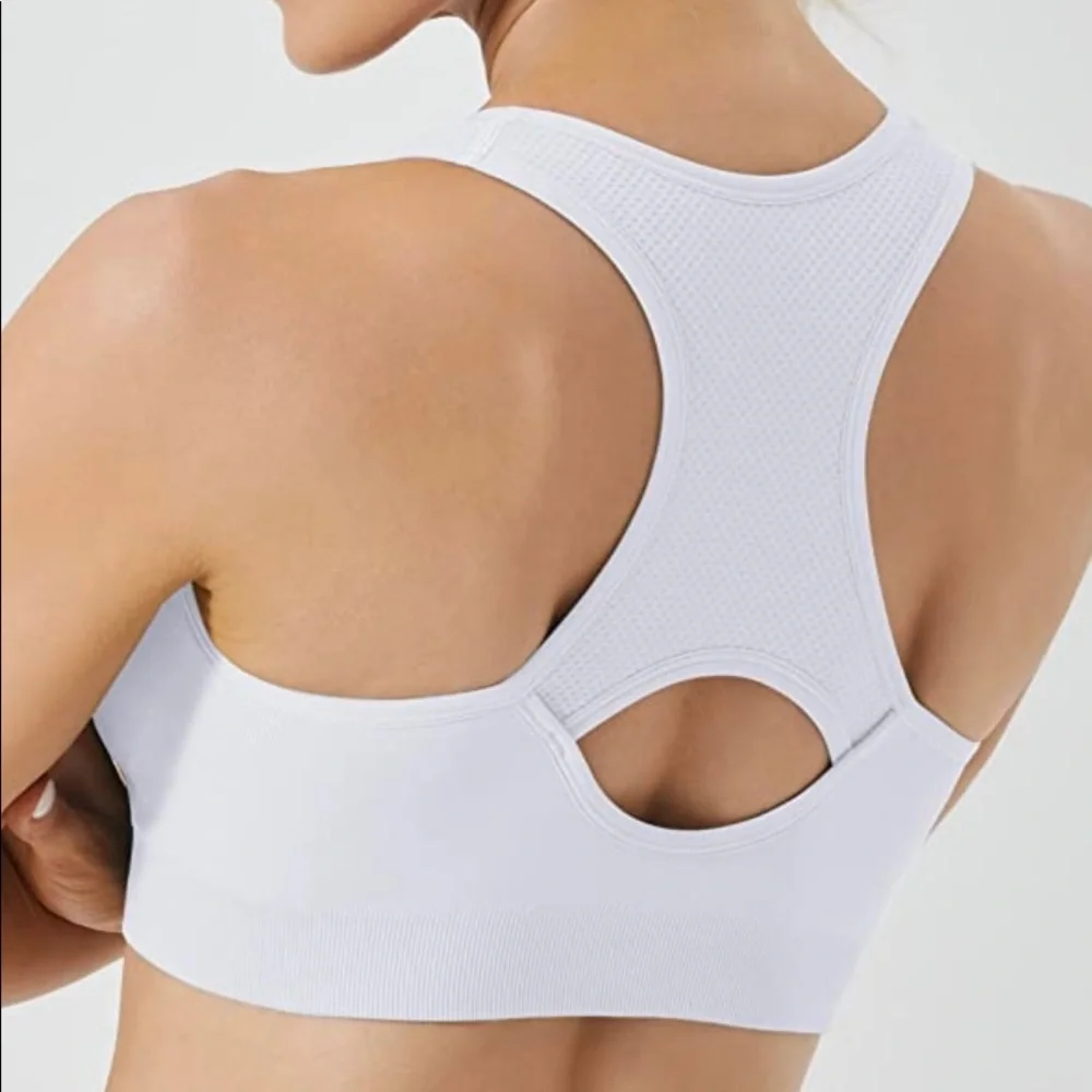 Fittin • Racerback Padded Seamless High Impact Sports Bra - Picture 3 of 7